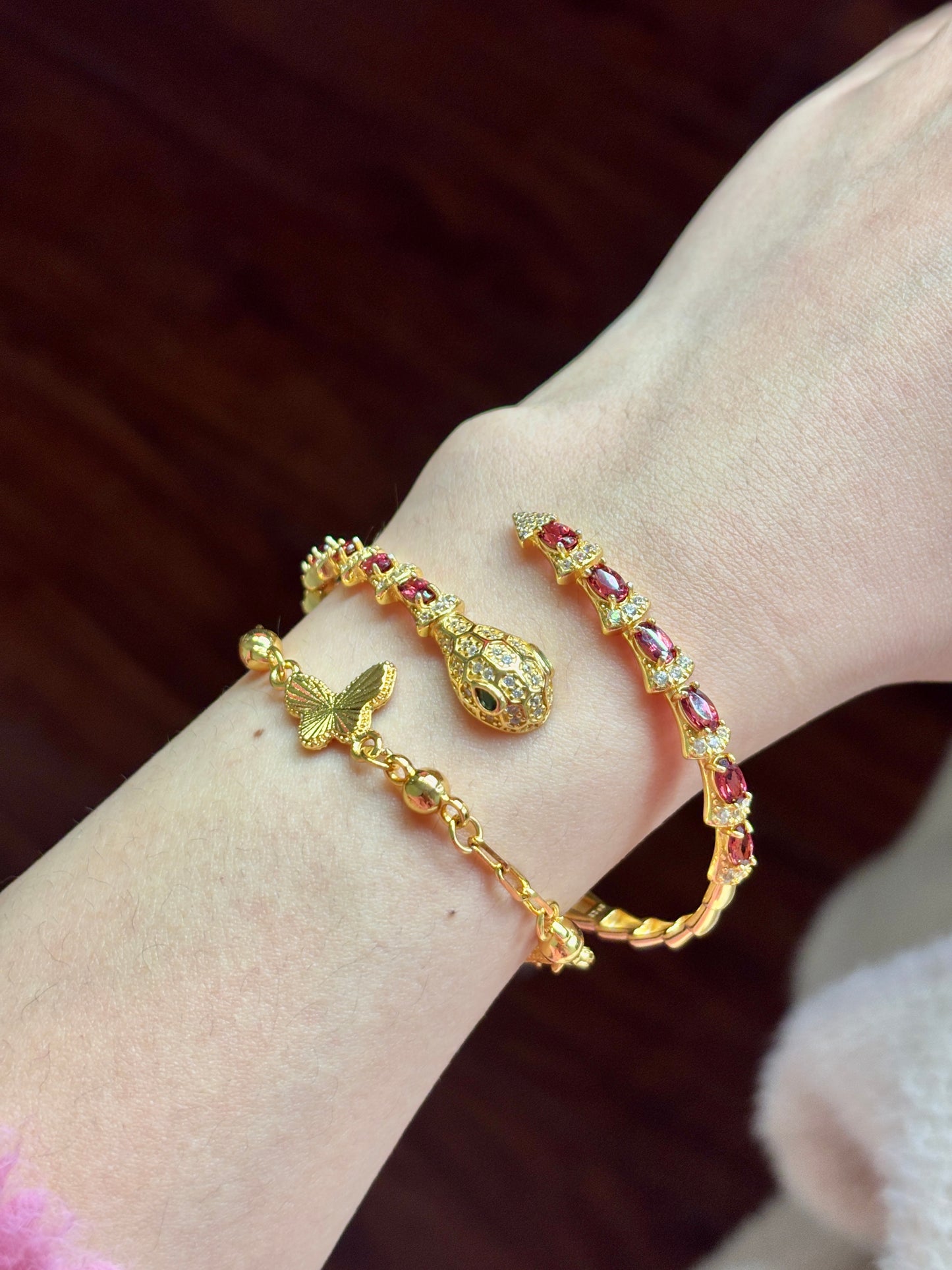 Garnet sliver bracelet