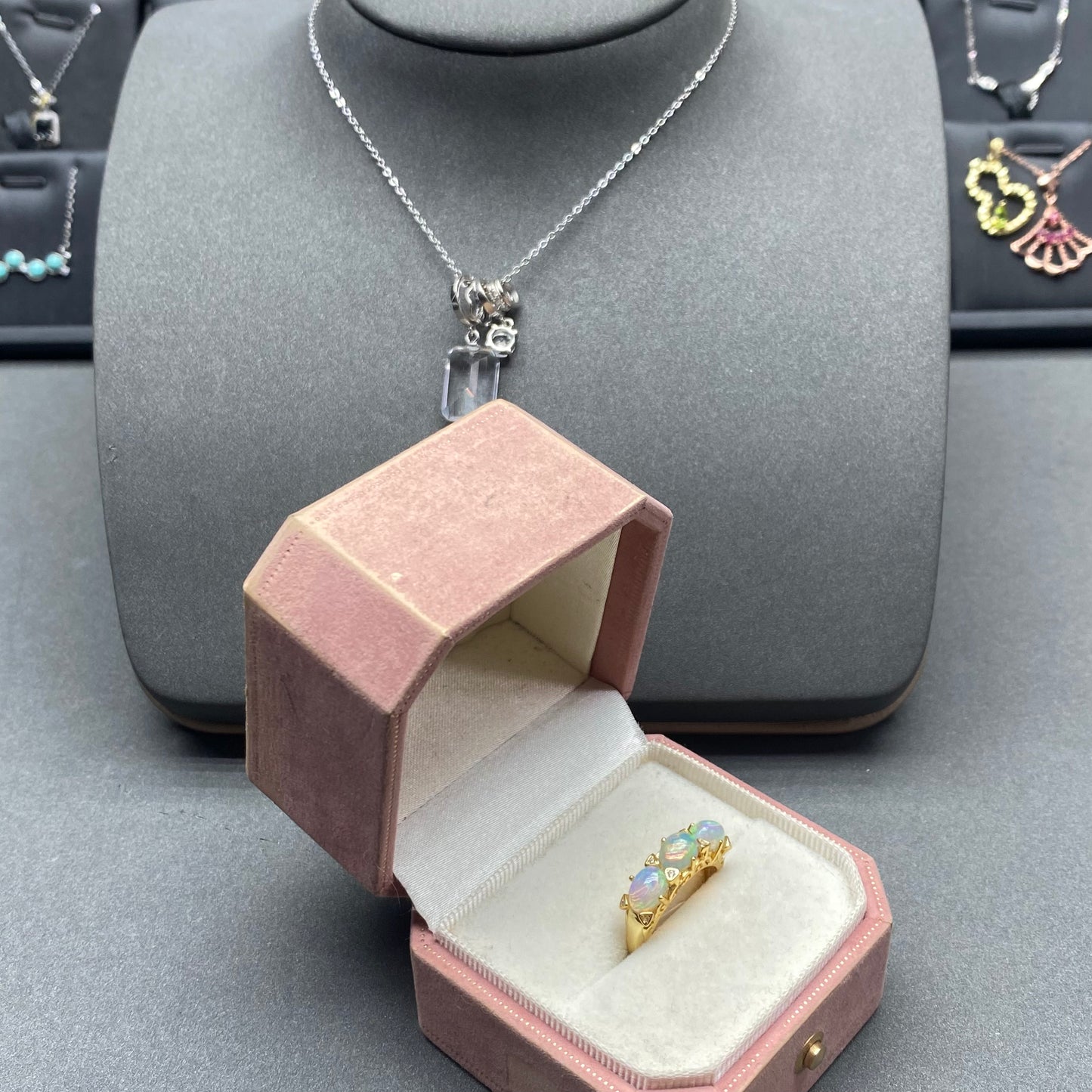 Natural gemstone opal ring