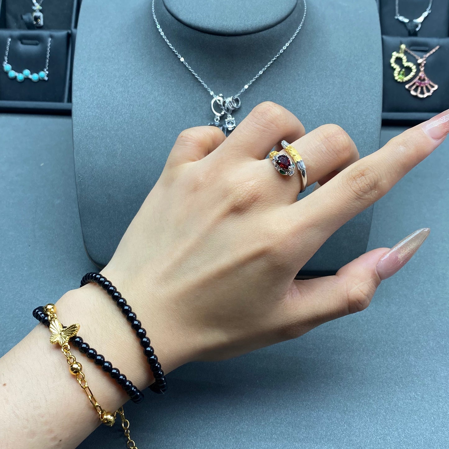 Natural gemstone garnet ring