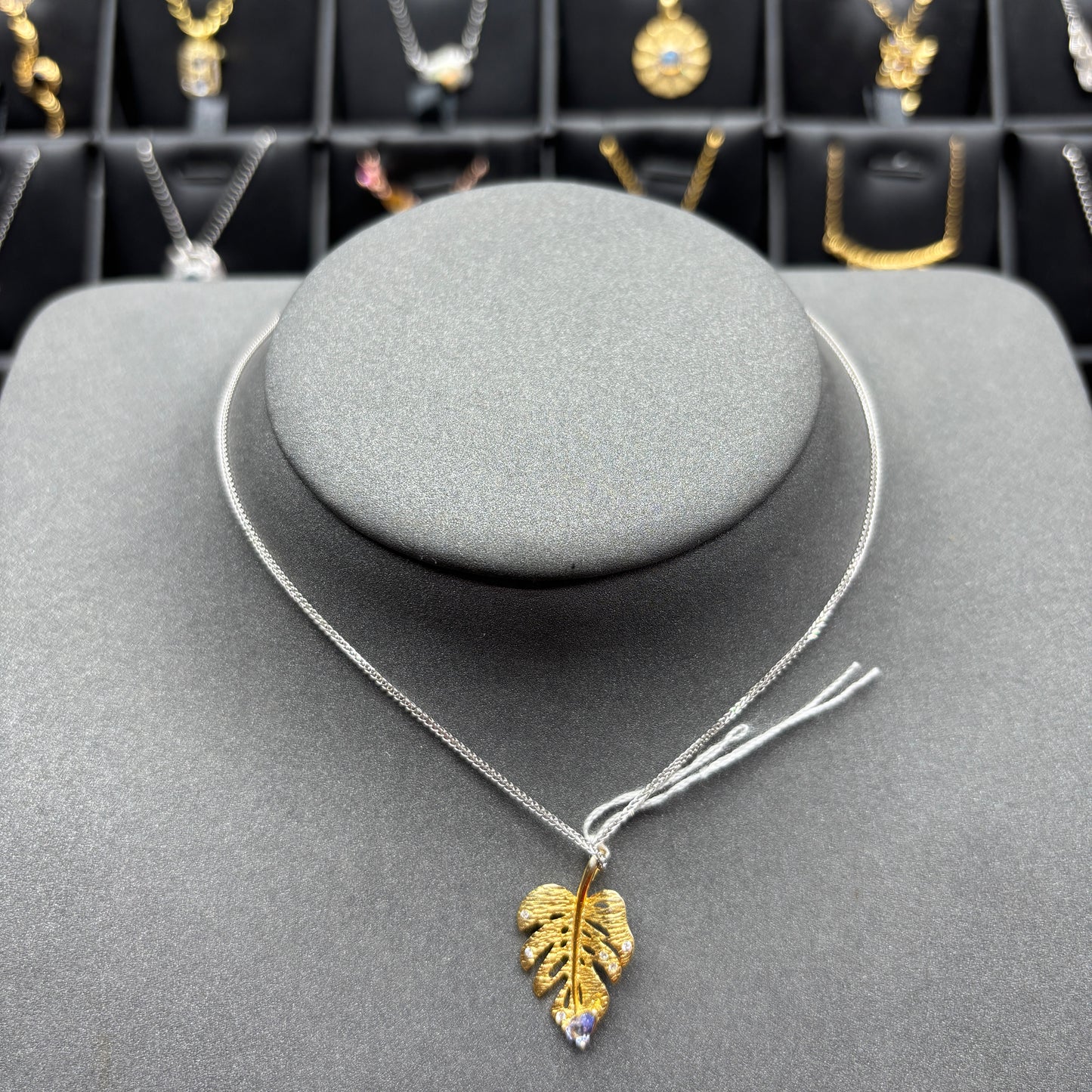 Natural gemstone tanzanite pendant