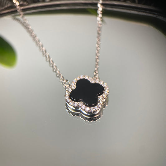 Black onyx clover necklace s925