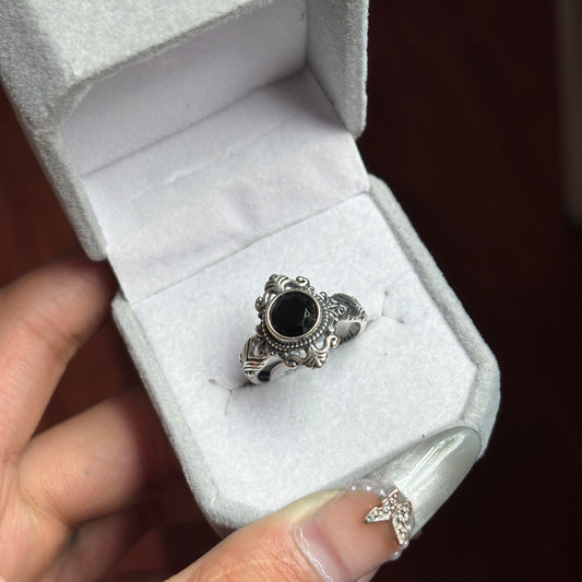 Black spinel sliver s925 ring