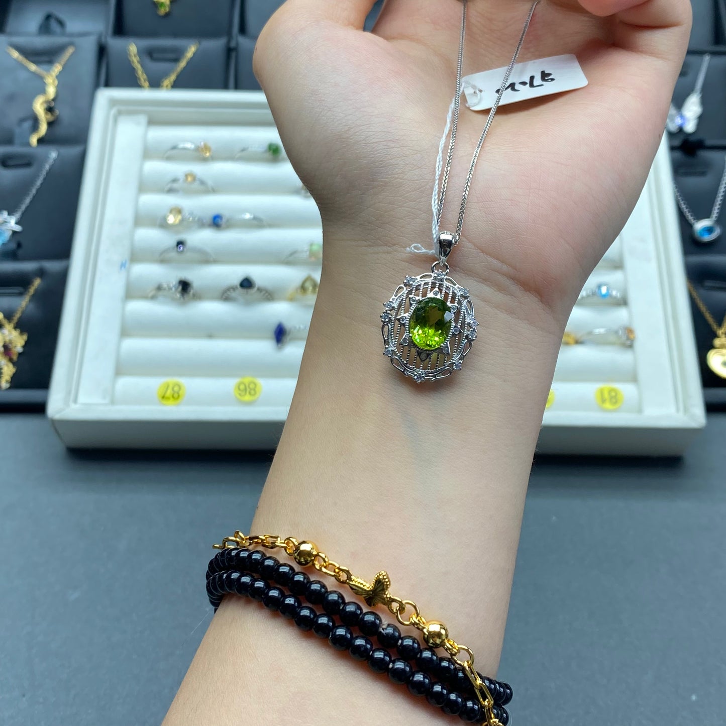 Natural gemstone peridot pendant
