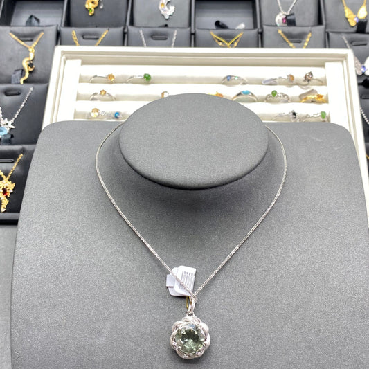 Natural crystal green quartz pendant