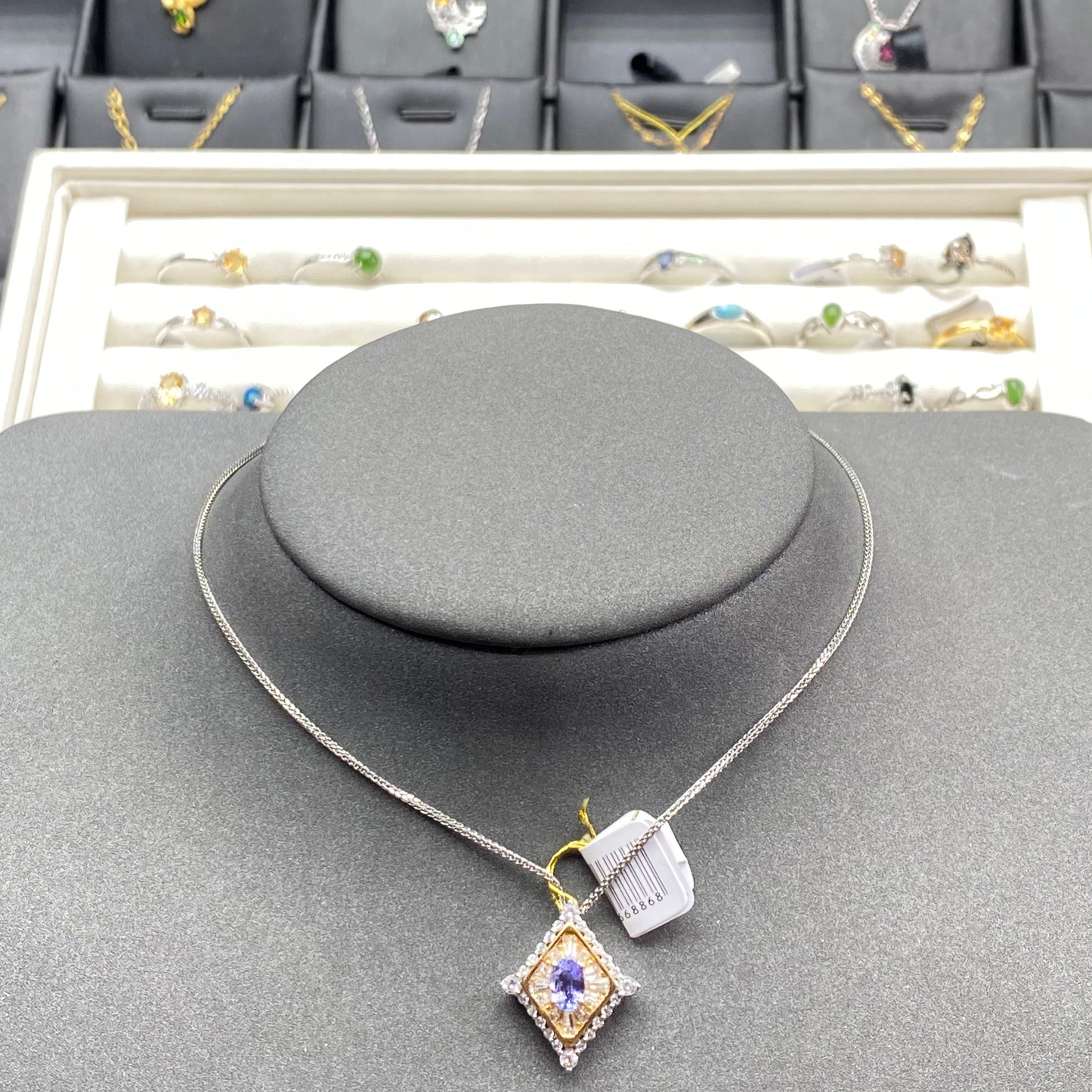 Natural gemstone tanzanite pendant