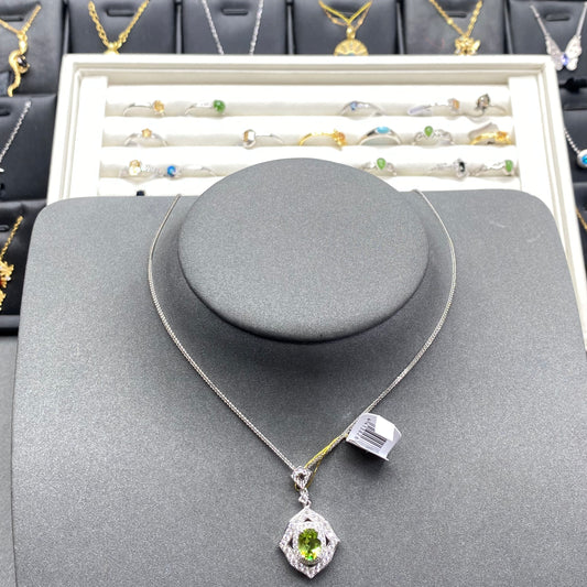 Natural gemstone peridot pendant