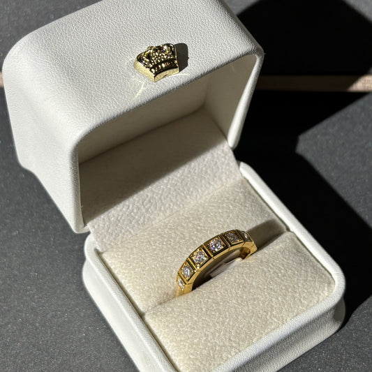 Moissanite ring